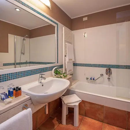 Idyllic Lantana 2 Bedroom Sleep 7 Daire