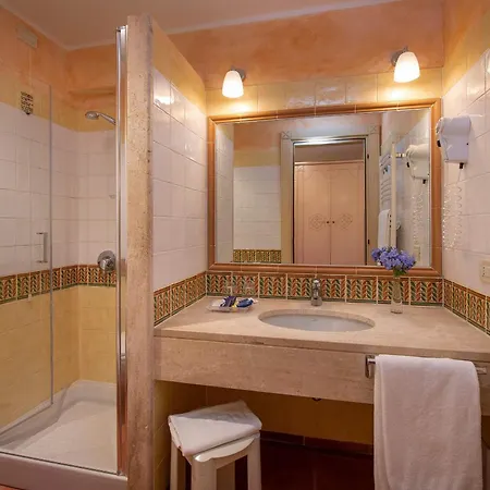 Idyllic Lantana 2 Bedroom Sleep 7 * Pula